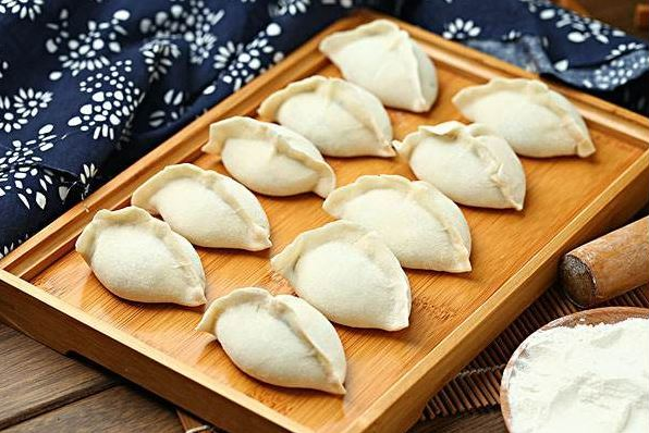 立冬和冬至哪个吃饺子1