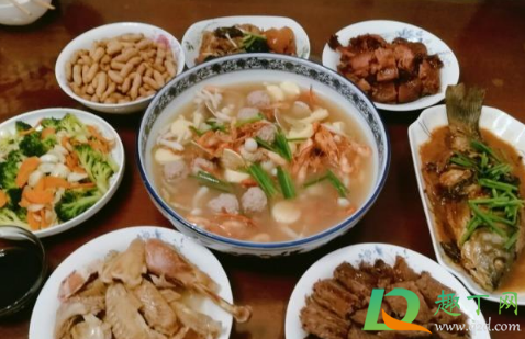 一起吃饭如何暗示朋友aa3