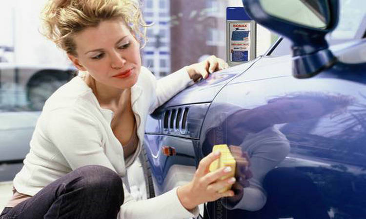 新车4s店赠送的封釉能不能做(新车4s店赠送的保险)
