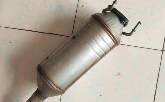颗粒捕捉器和三元催化器的区别有哪些(颗粒捕捉器是什么意思)
