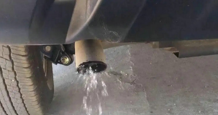排气管进水有影响吗(排气管进水后能启动吗)