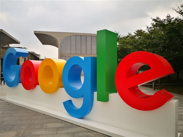 谷歌垄断终结，You.com CEO宣告新纪元，AI搜索引擎重塑竞争格局