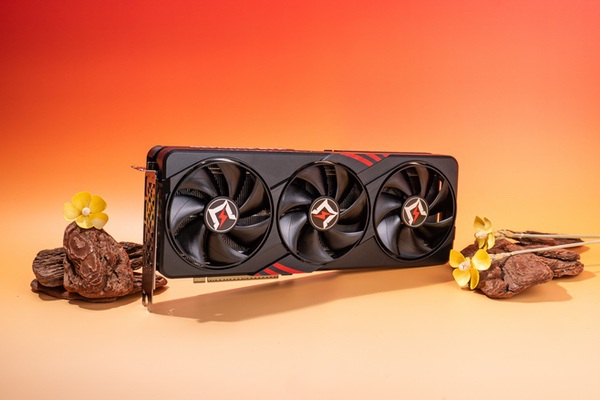 碎片宇宙！《界外狂潮》耕升RTX 5070追风OC星际探险