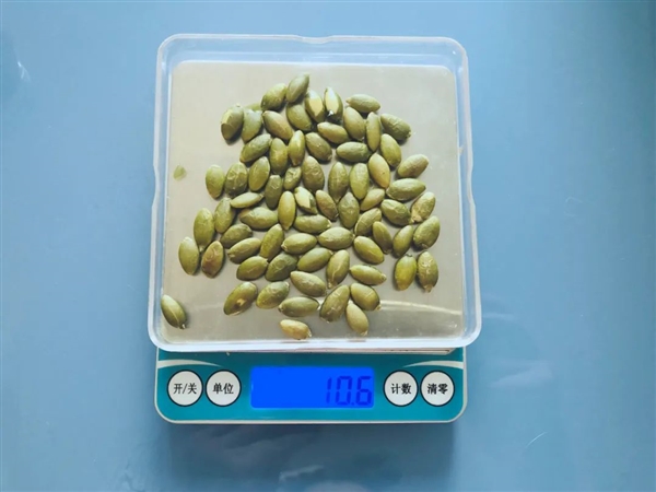 南瓜籽的神奇益处，每日一小把，健康惊喜多不胜数！