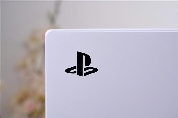 怪物猎人引爆PS5市场，销量增长35%超越Switch，成为新一代游戏界新星
