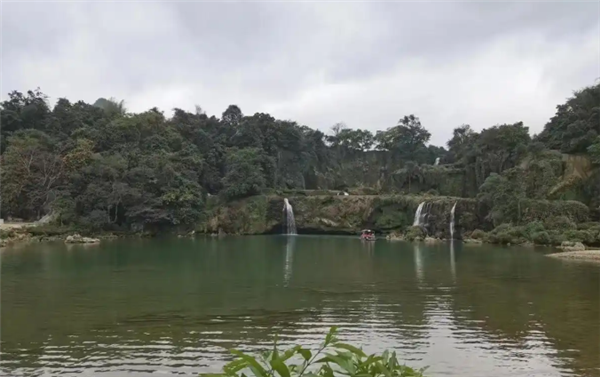 亚洲第一大跨国瀑布被曝缩水严重 景区：枯水期 6月左右恢复