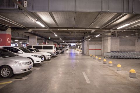 车库改仓库，如何向当地城市管理部门或建设部门投诉？