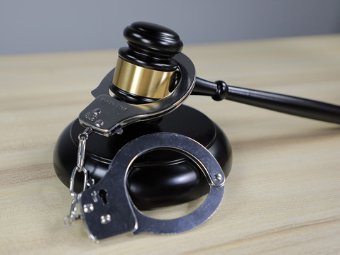 取保候审后至收监时间因素分析