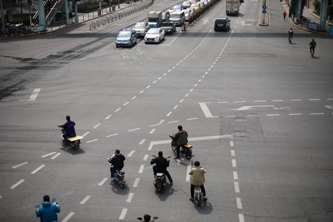 电动车撞行人事故责任解析及应对指南