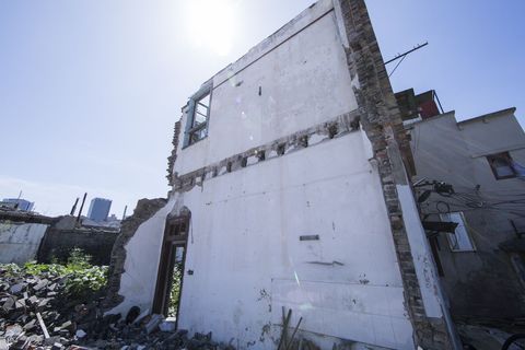 举报违章违建应该向哪个部门？全面解析与指南