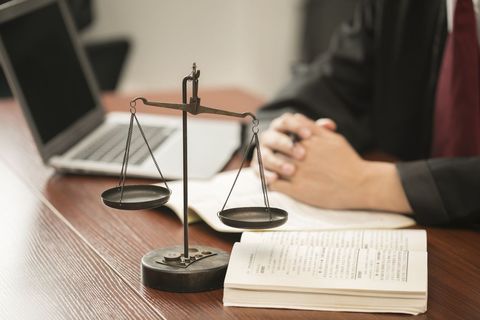 如何查询个人起诉案件状态？