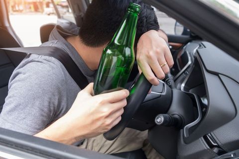 酒后被撞事故责任解析，谁应承担事故责任？