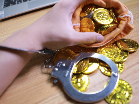 诈骗1800元金额的法律后果与刑期详解